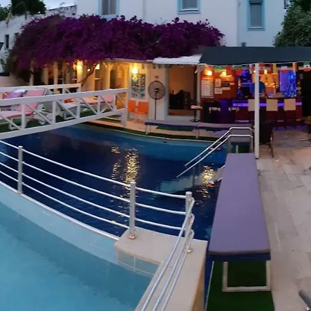 Kavala Hotel *